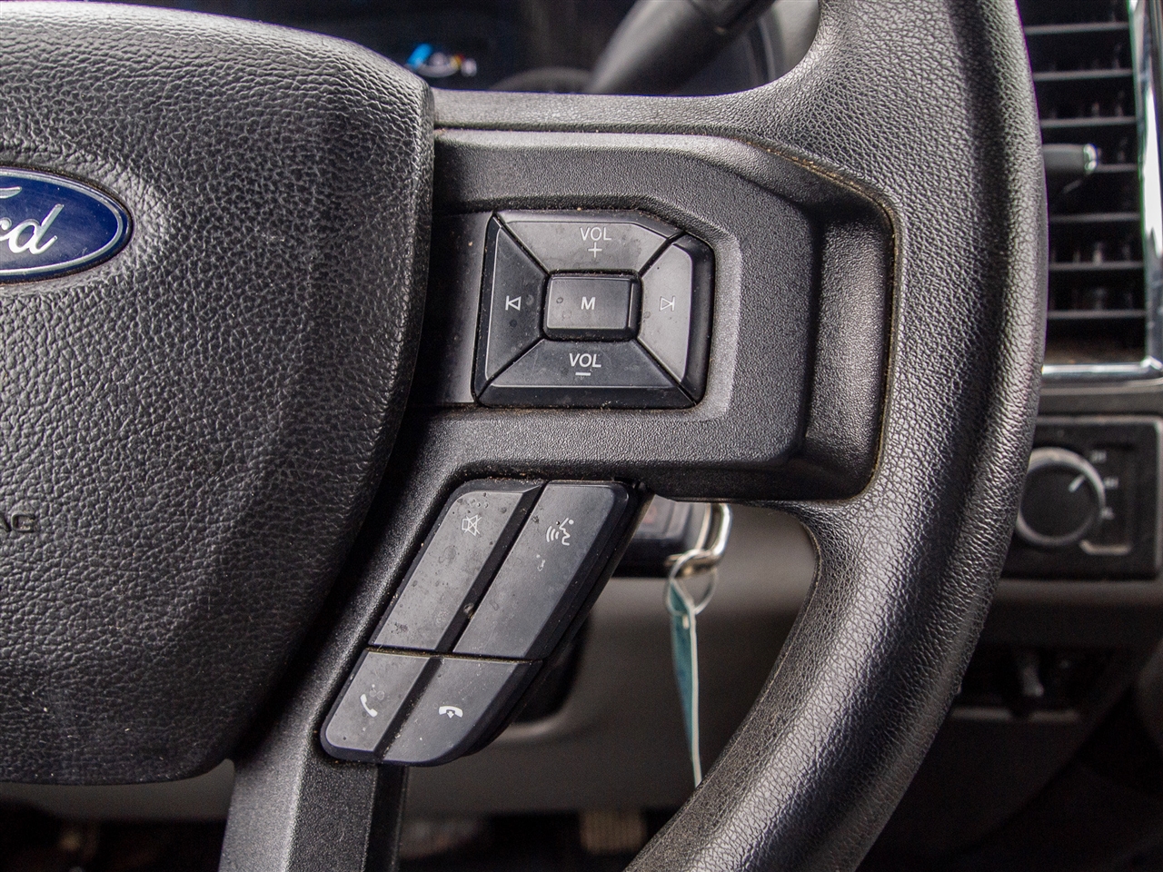 Ford Super Duty F-250 SRW King Ranch 4WD Crew Cab 8' Box 2018