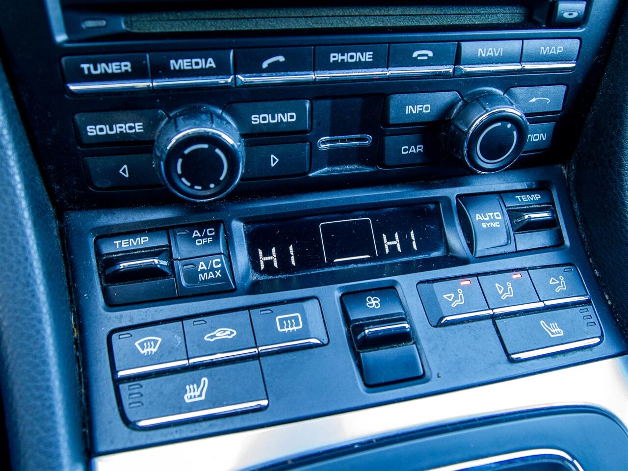 Porsche Boxster 2dr Roadster 2016