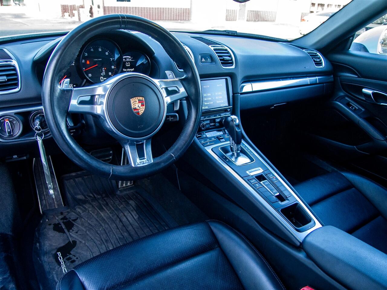 Porsche Boxster 2dr Roadster 2016