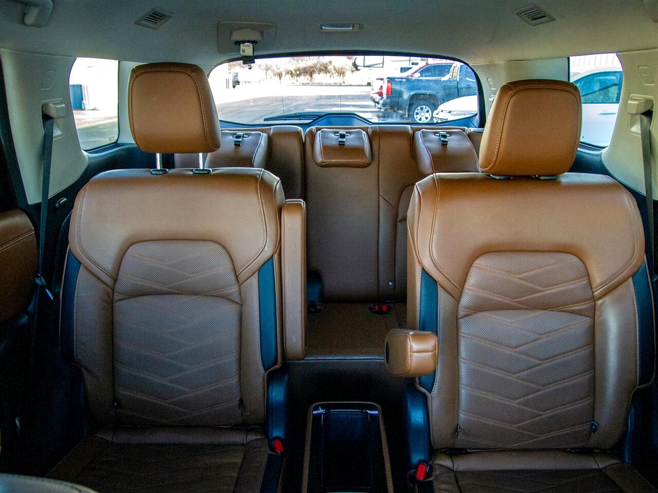 Nissan Pathfinder Platinum 4WD 2023