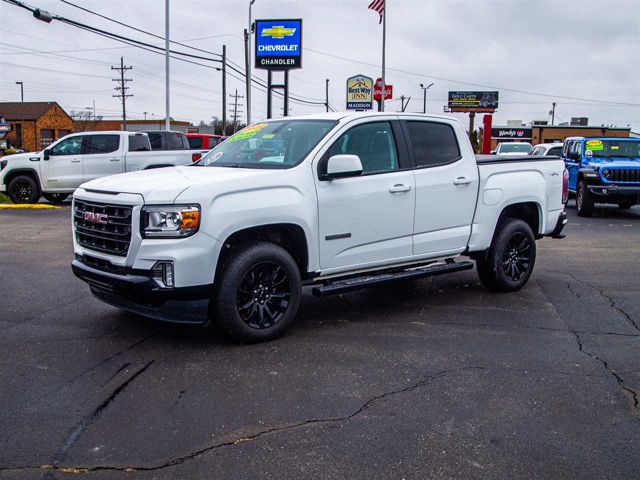 GMC Canyon 4WD Crew Cab 128" Elevation 2022