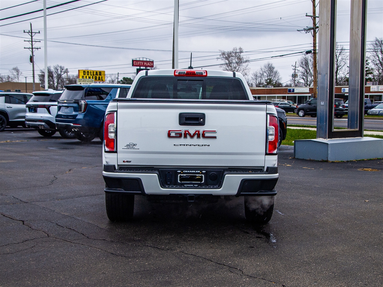 GMC Canyon 4WD Crew Cab 128" Elevation 2022