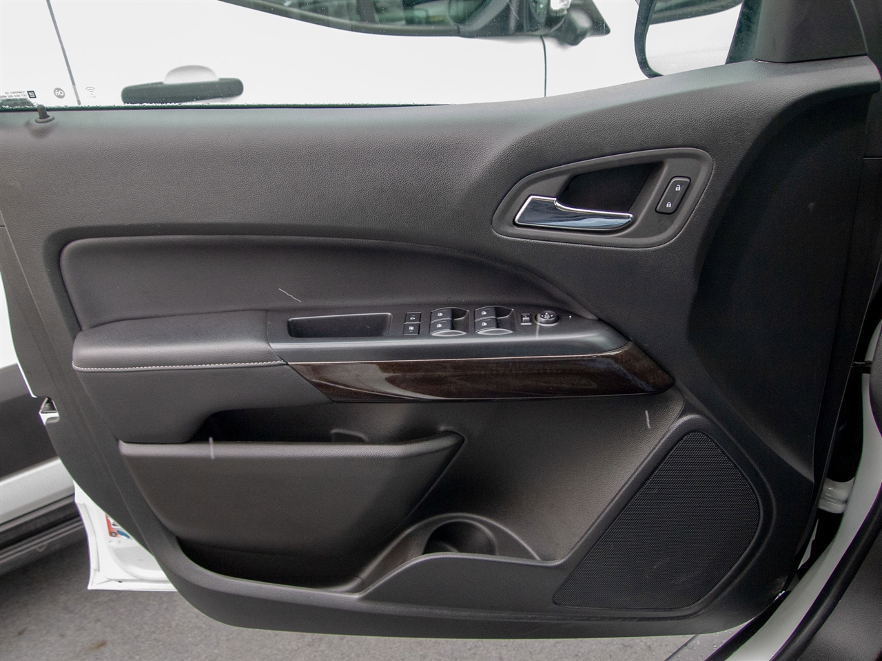 GMC Canyon 4WD Crew Cab 128" Elevation 2022