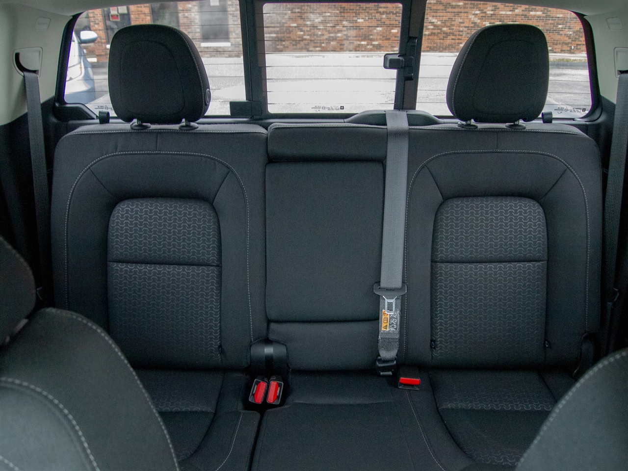 GMC Canyon 4WD Crew Cab 128" Elevation 2022