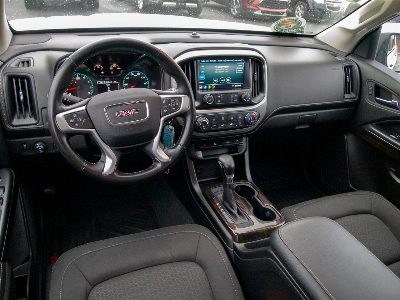 GMC Canyon 4WD Crew Cab 128" Elevation 2022