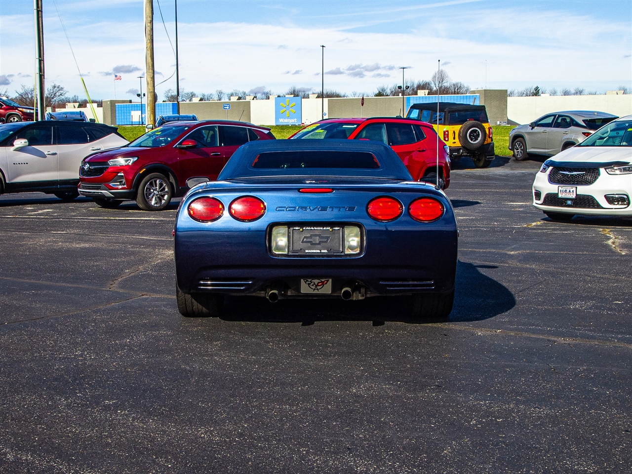 Chevrolet Corvette 2dr Convertible 2000