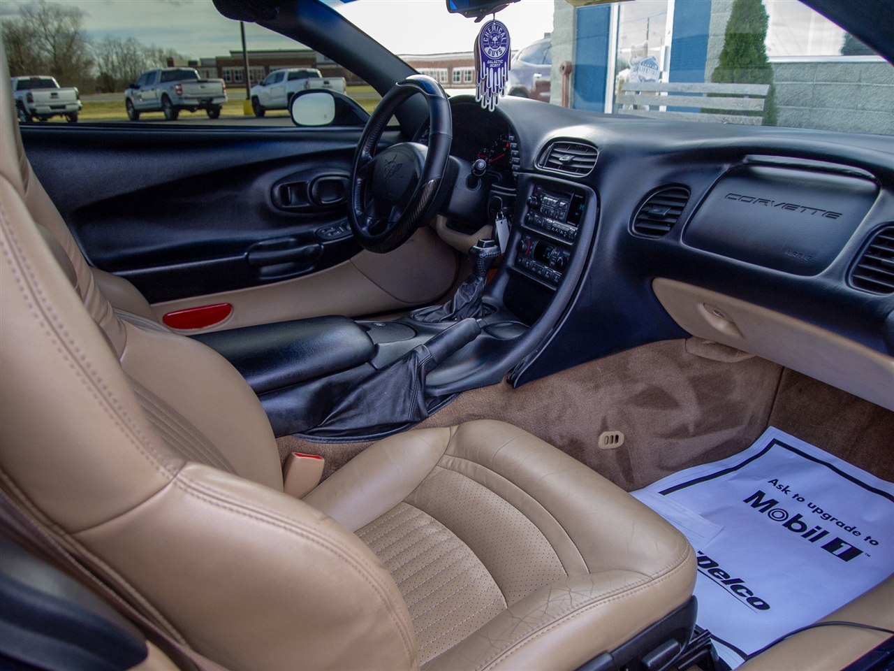 Chevrolet Corvette 2dr Convertible 2000