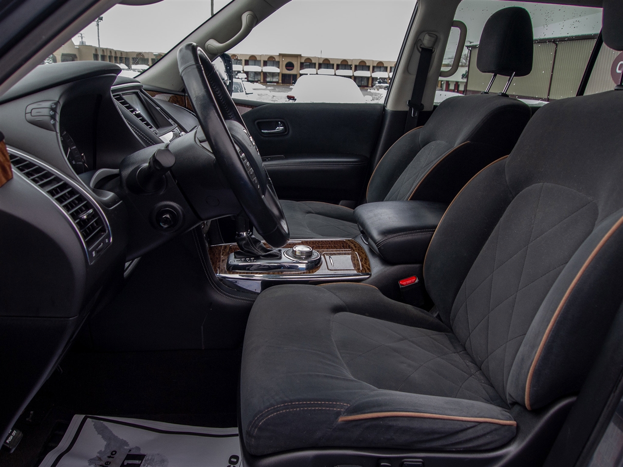 Nissan Armada 4x4 SV 2018