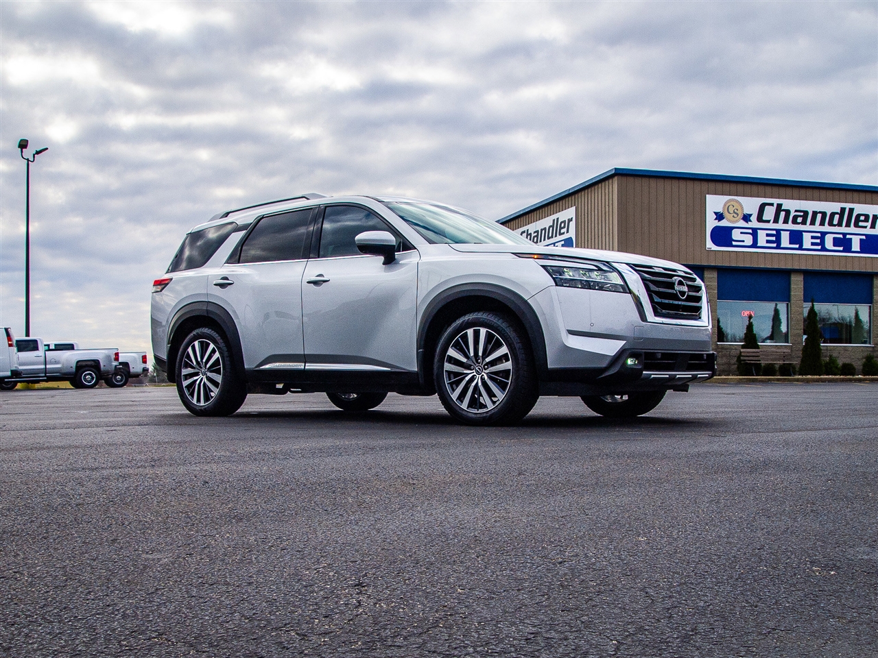 Nissan Pathfinder Platinum 4WD 2022