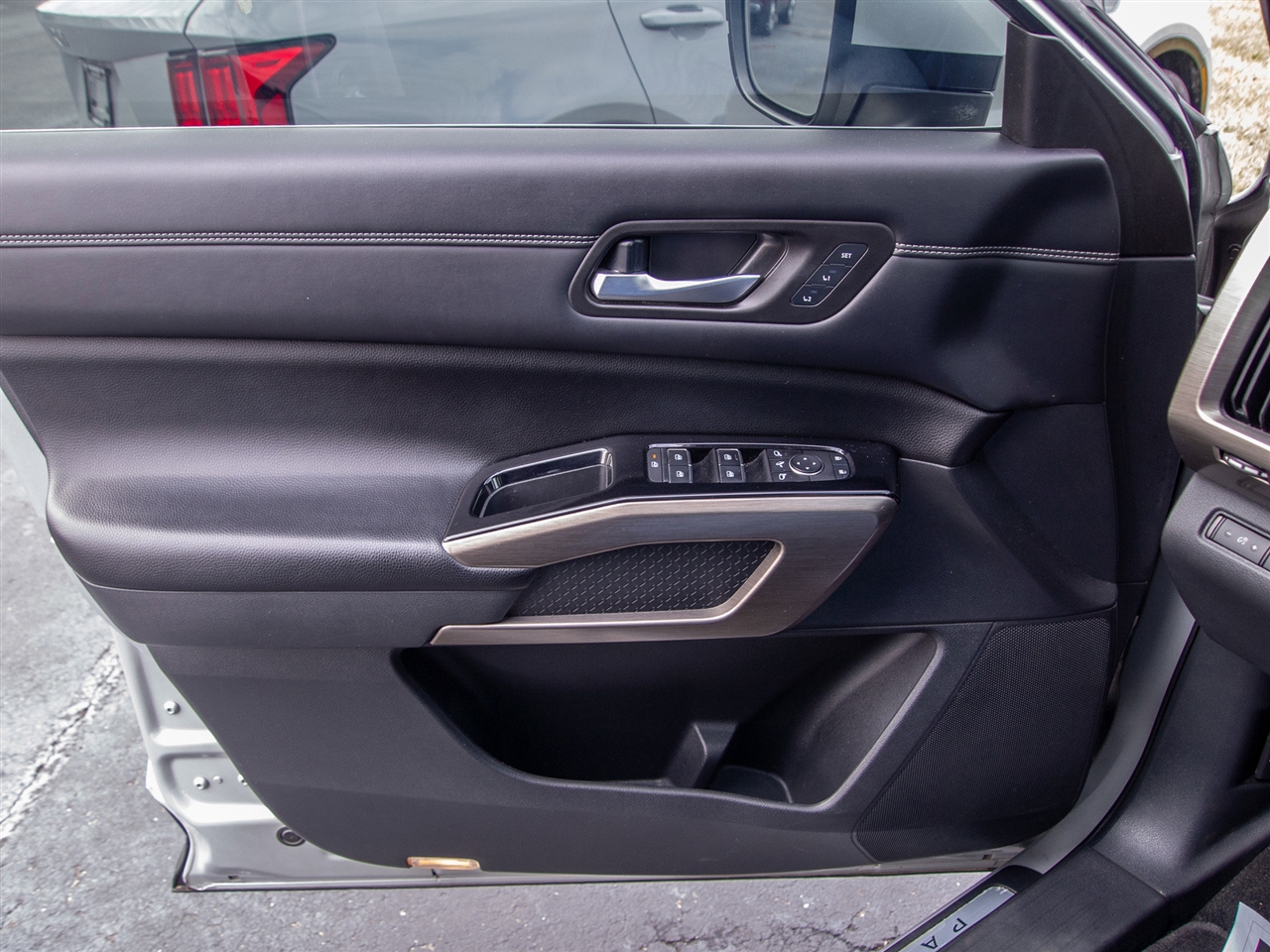 Nissan Pathfinder Platinum 4WD 2022