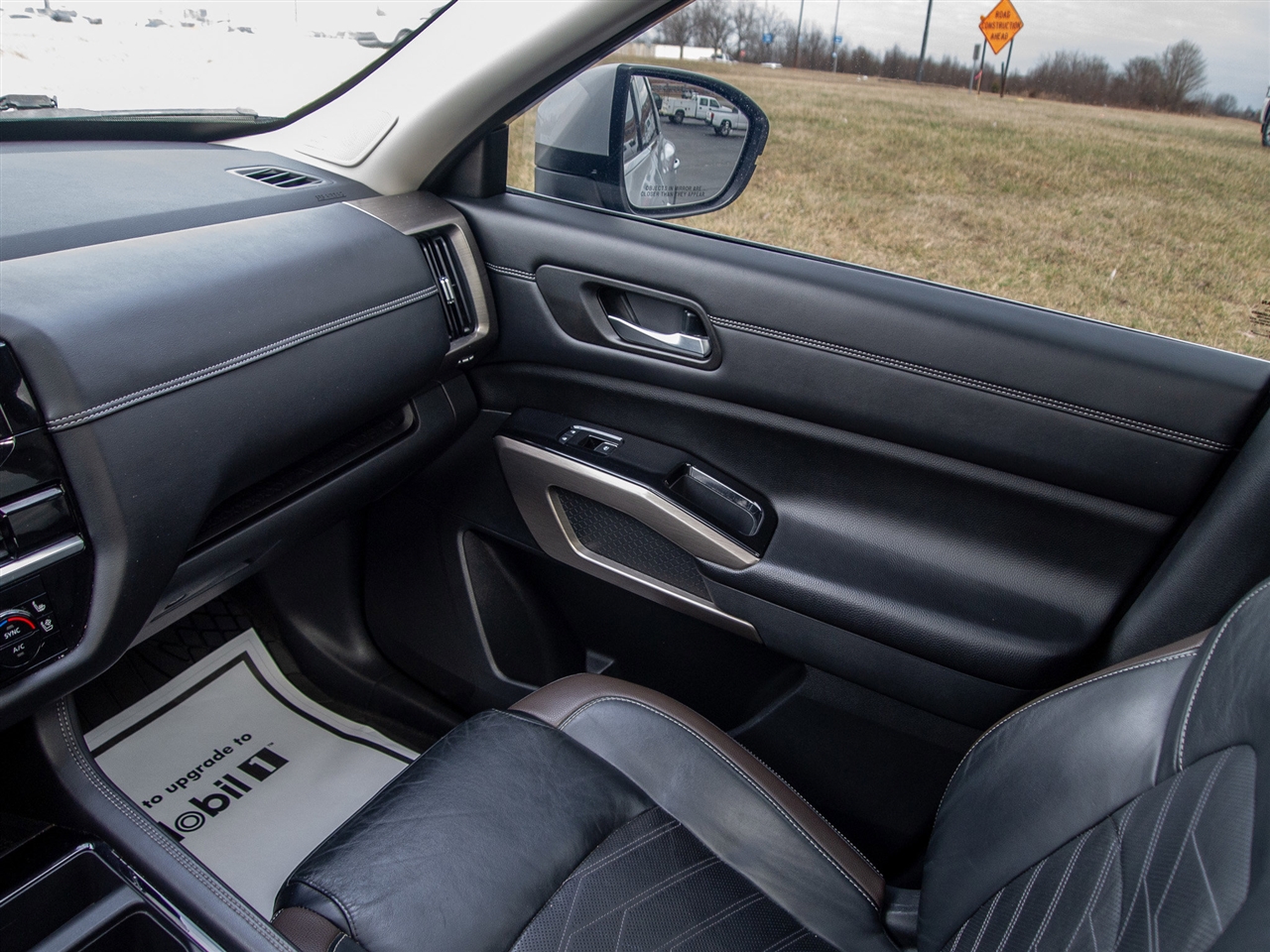 Nissan Pathfinder Platinum 4WD 2022