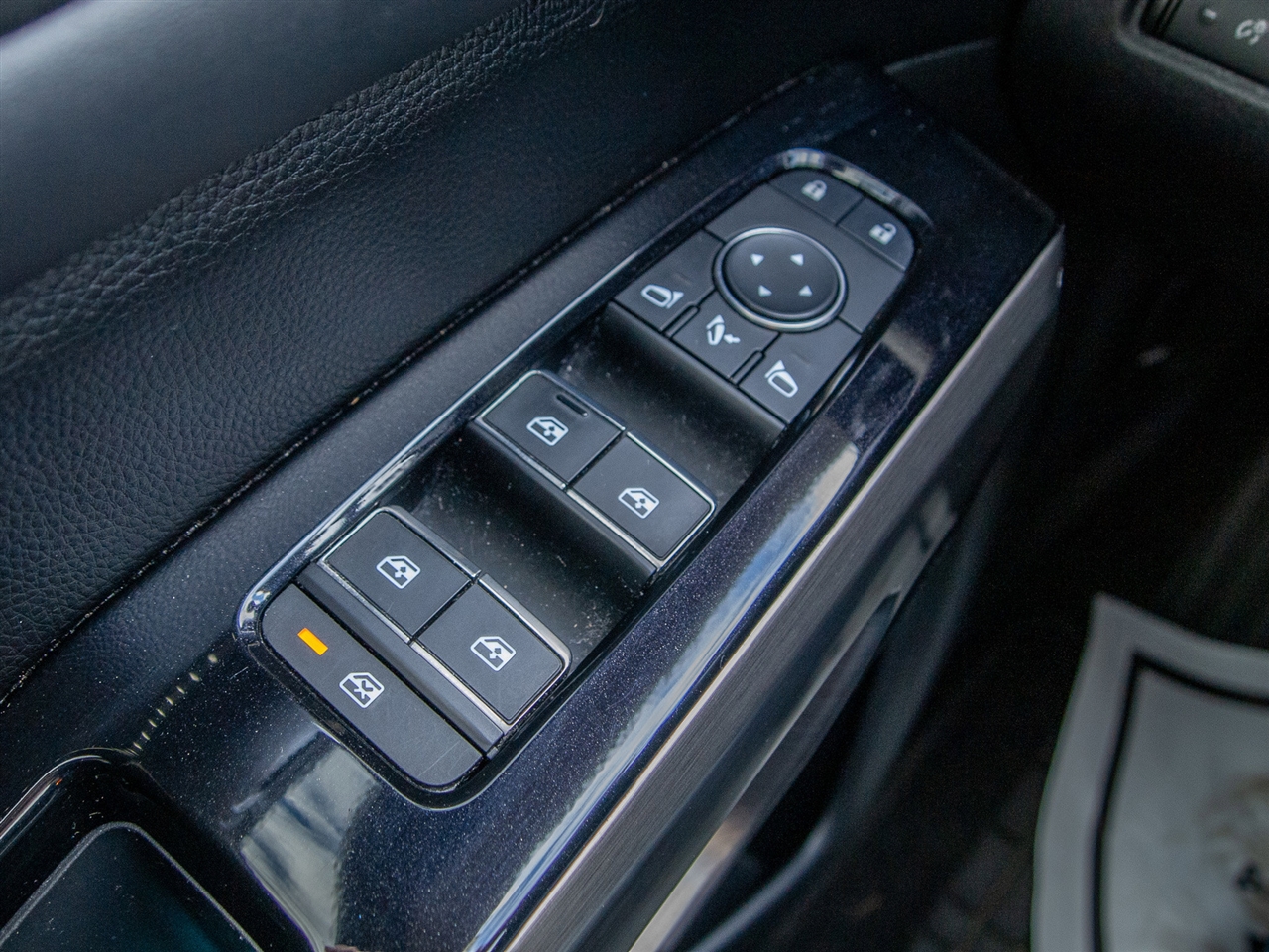 Nissan Pathfinder Platinum 4WD 2022