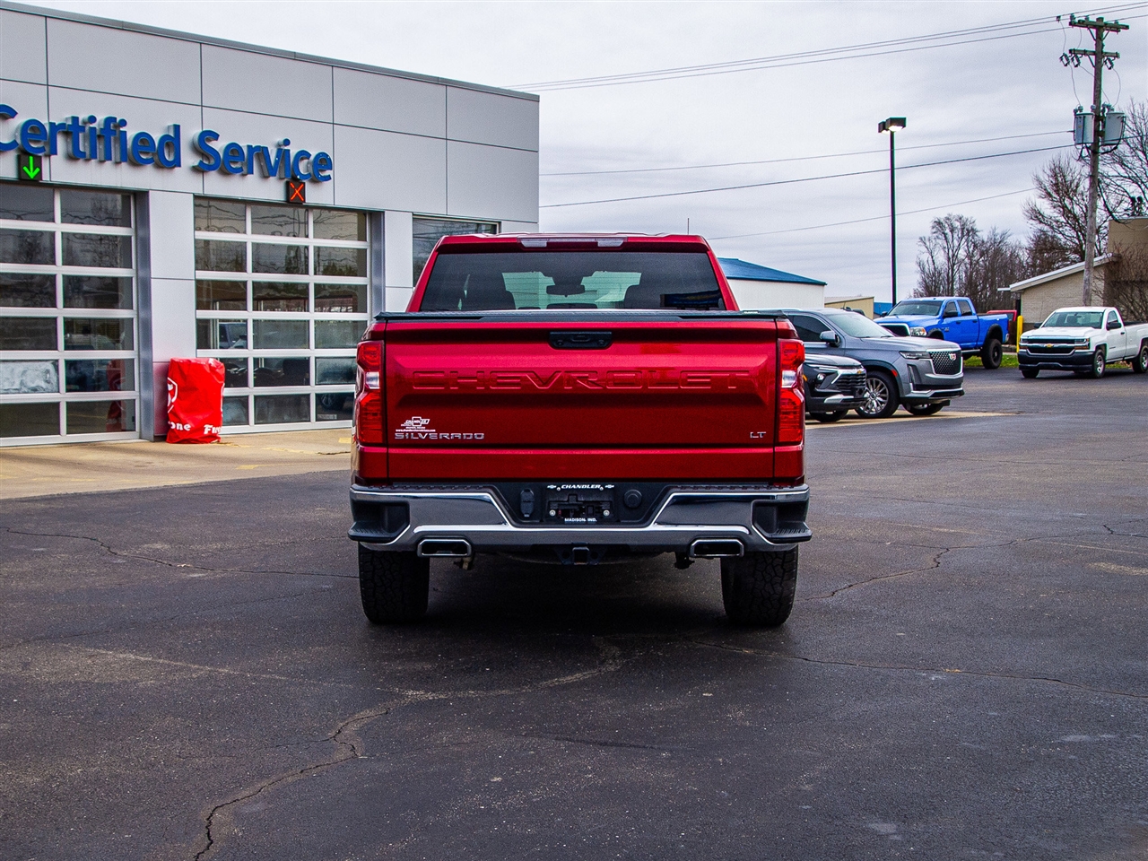 Chevrolet Silverado 1500 4WD Crew Cab 147" LT w/1LT 2023