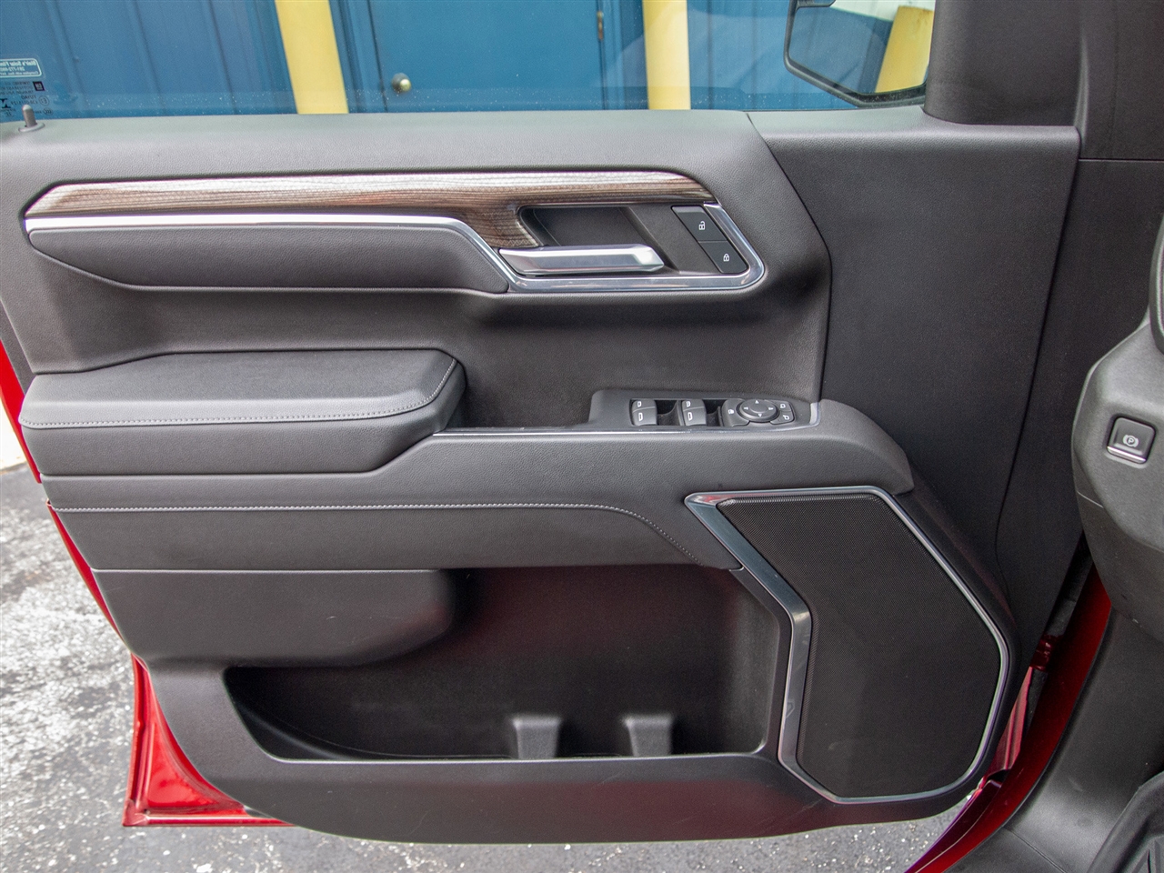 Chevrolet Silverado 1500 4WD Crew Cab 147" LT w/1LT 2023