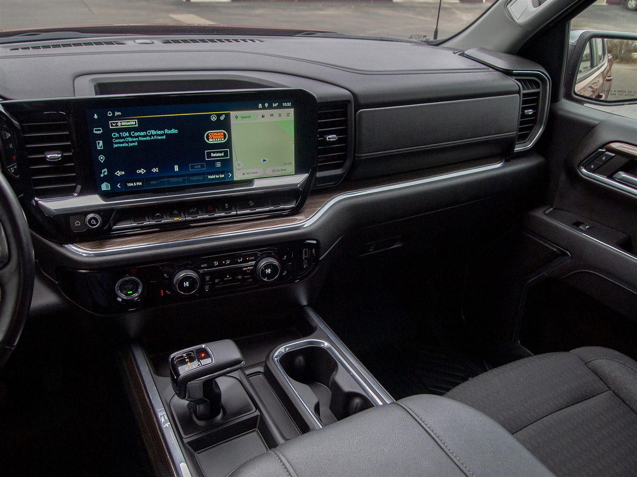 Chevrolet Silverado 1500 4WD Crew Cab 147" LT w/1LT 2023