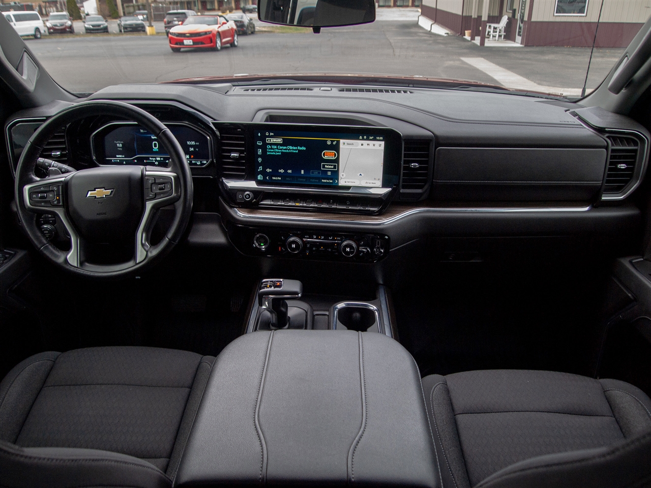 Chevrolet Silverado 1500 4WD Crew Cab 147" LT w/1LT 2023