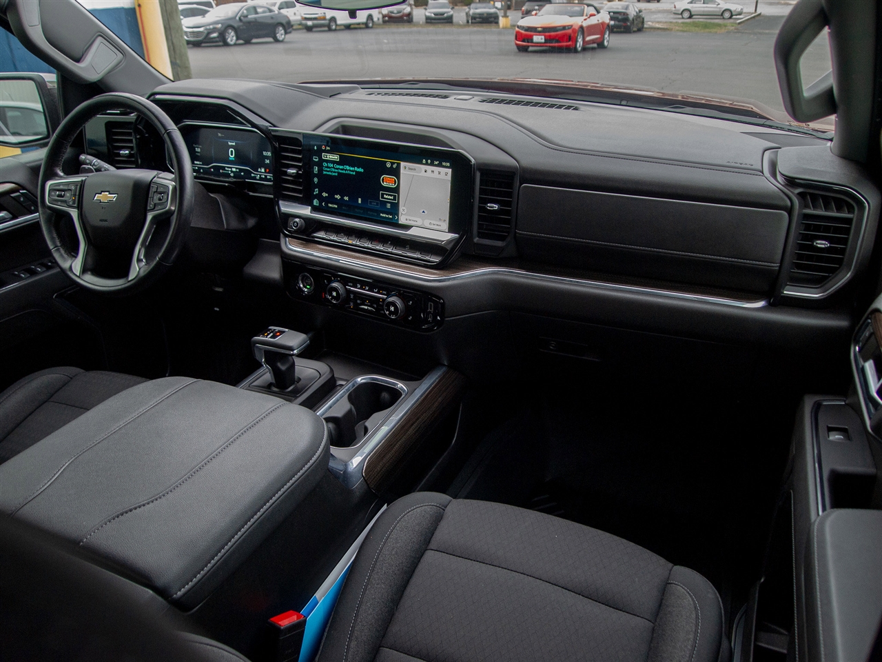 Chevrolet Silverado 1500 4WD Crew Cab 147" LT w/1LT 2023