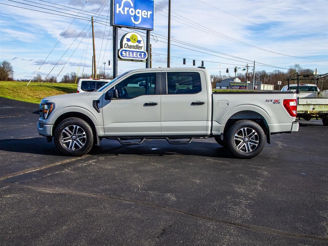 Ford F-150 King Ranch 4WD SuperCrew 5.5' Box 2023