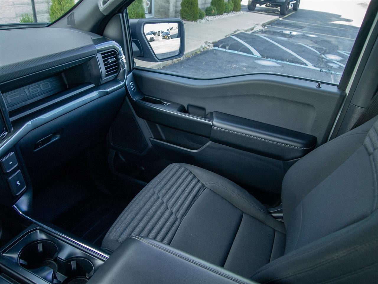 Ford F-150 King Ranch 4WD SuperCrew 5.5' Box 2023