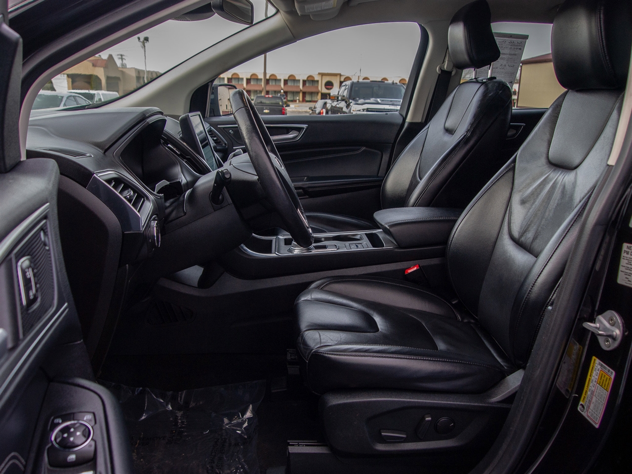 Ford Edge Titanium AWD 2022