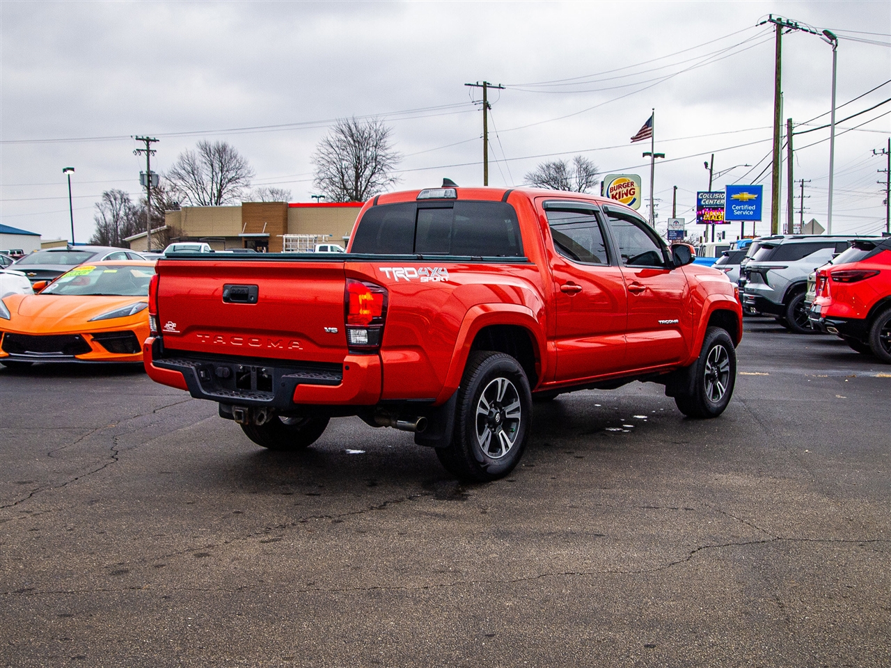 Toyota Tacoma TRD Off Road Double Cab 5' Bed V6 4x4 MT (Natl) 2018