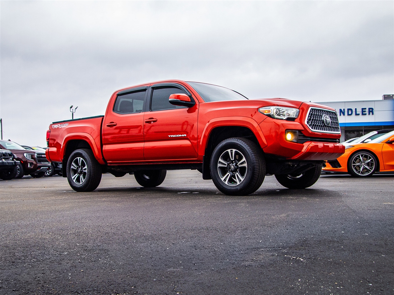 Toyota Tacoma TRD Off Road Double Cab 5' Bed V6 4x4 MT (Natl) 2018