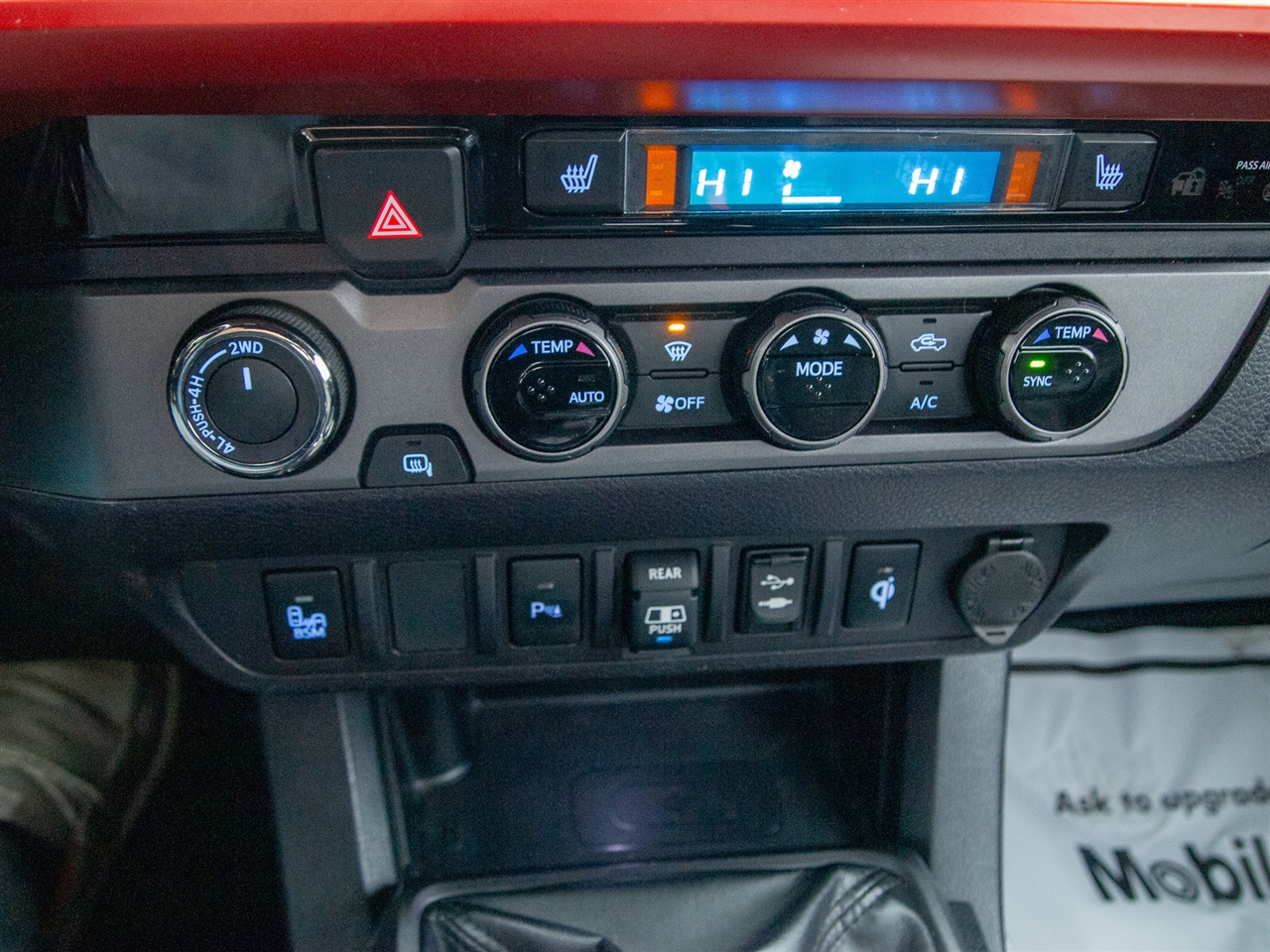 Toyota Tacoma TRD Off Road Double Cab 5' Bed V6 4x4 MT (Natl) 2018