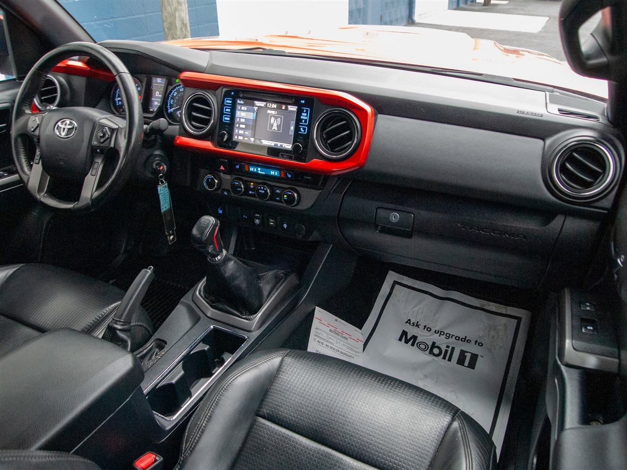 Toyota Tacoma TRD Off Road Double Cab 5' Bed V6 4x4 MT (Natl) 2018