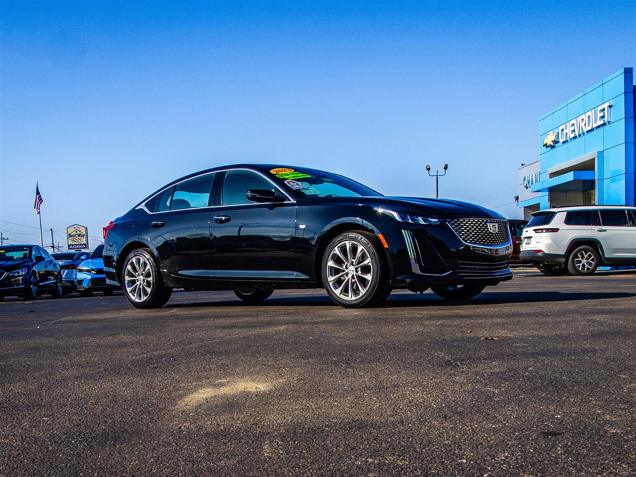 Cadillac CT5 4dr Sdn Premium Luxury 2023