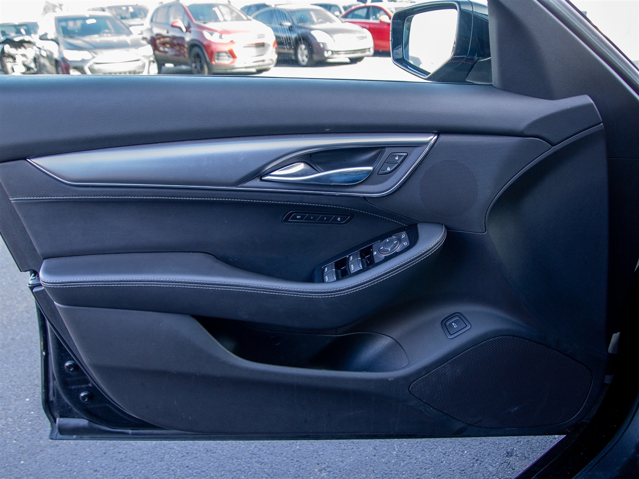 Cadillac CT5 4dr Sdn Premium Luxury 2023