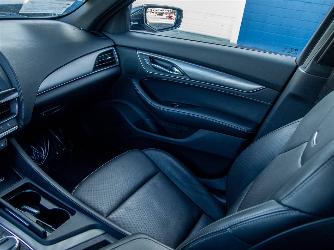 Cadillac CT5 4dr Sdn Premium Luxury 2023