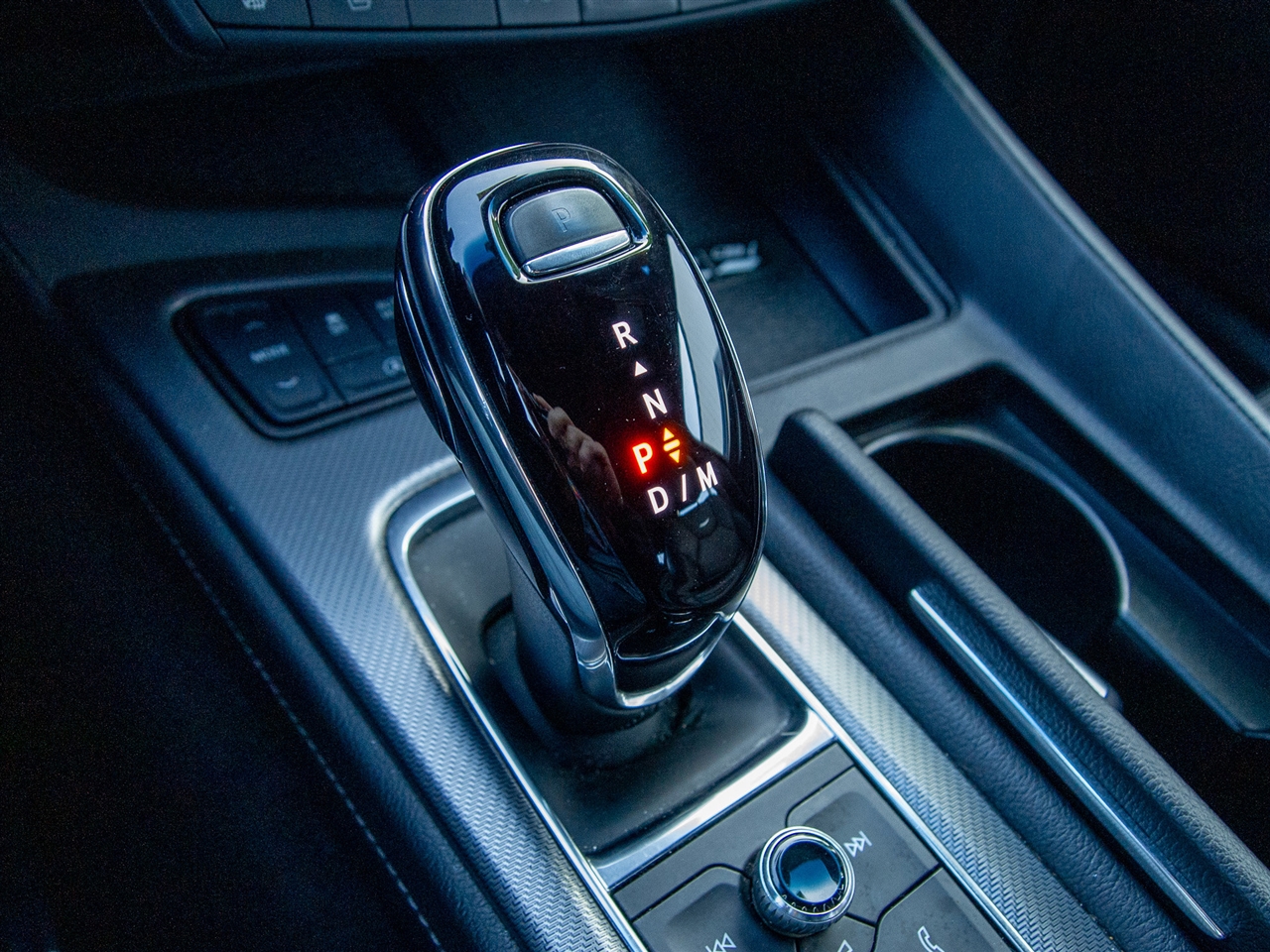 Cadillac CT5 4dr Sdn Premium Luxury 2023