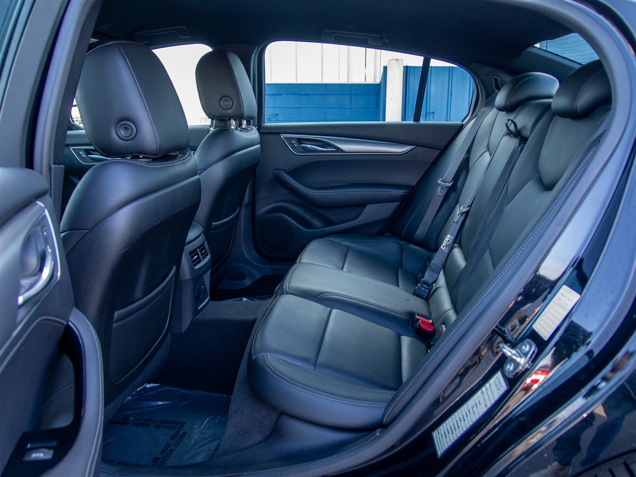 Cadillac CT5 4dr Sdn Premium Luxury 2023