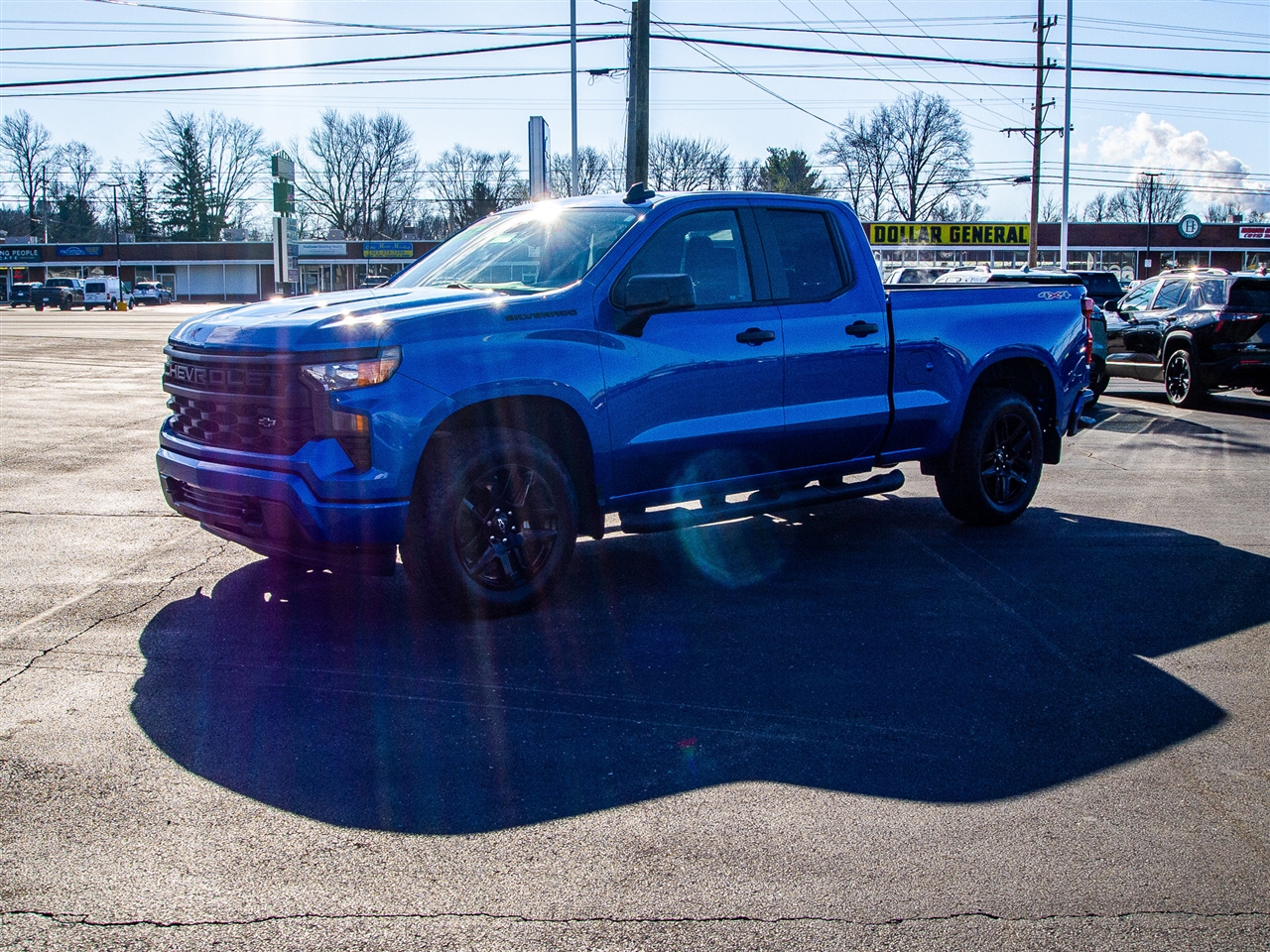 Chevrolet Silverado 1500 4WD Double Cab 147" Custom 2022