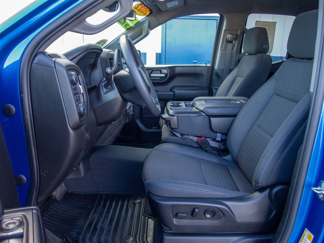 Chevrolet Silverado 1500 4WD Double Cab 147" Custom 2022