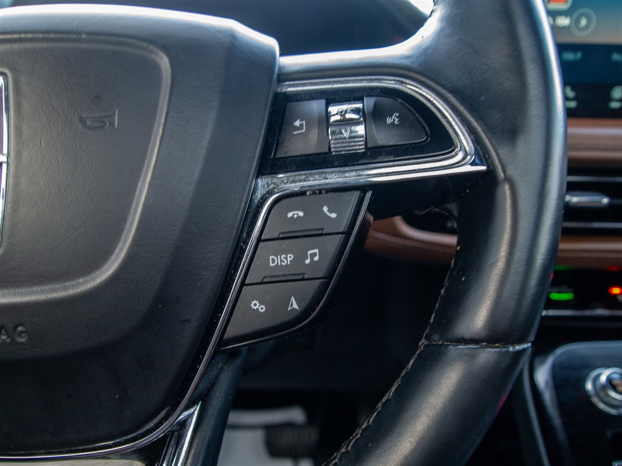 Lincoln Nautilus Reserve FWD 2022