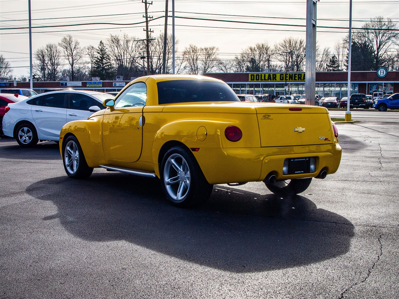 Chevrolet SSR Reg Cab 116.0" WB LS 2004