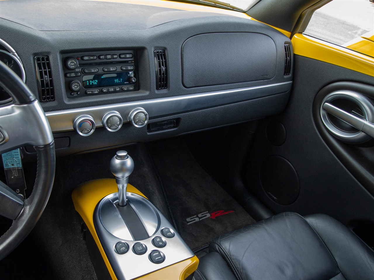 Chevrolet SSR Reg Cab 116.0" WB LS 2004