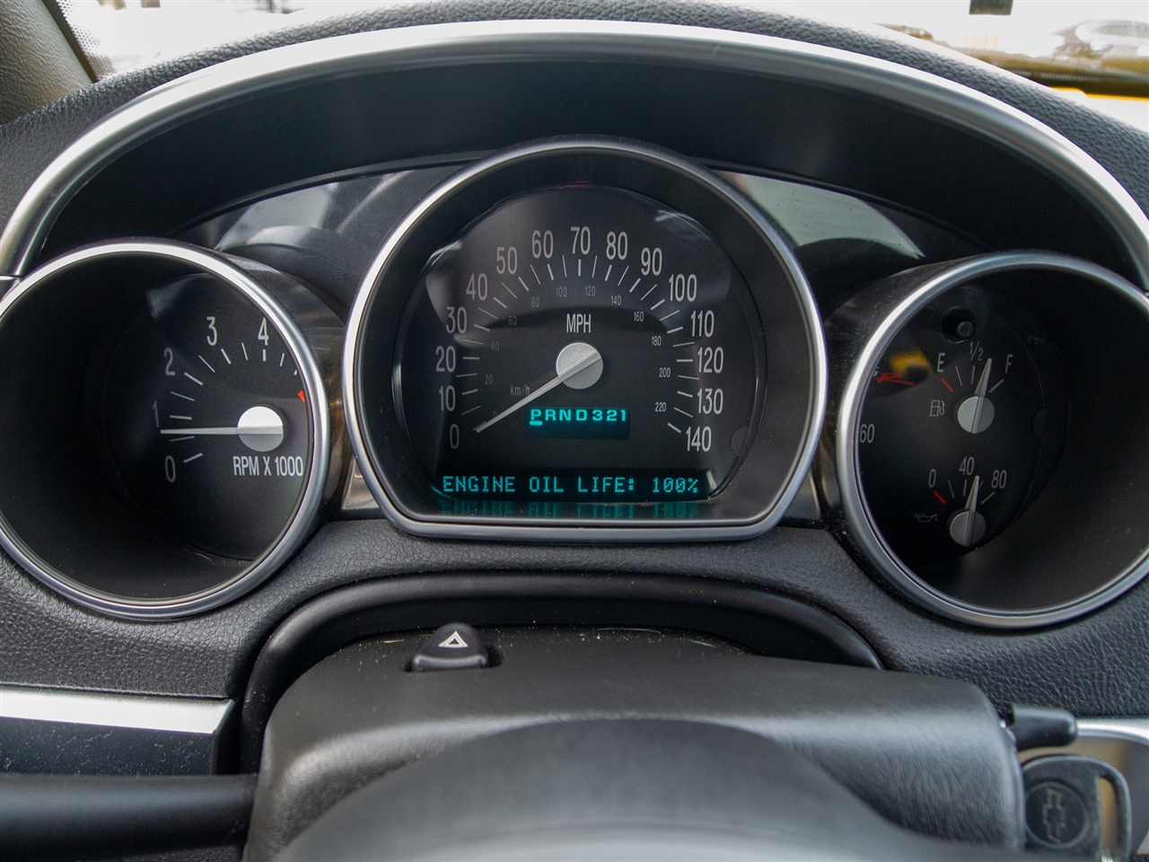 Chevrolet SSR Reg Cab 116.0" WB LS 2004