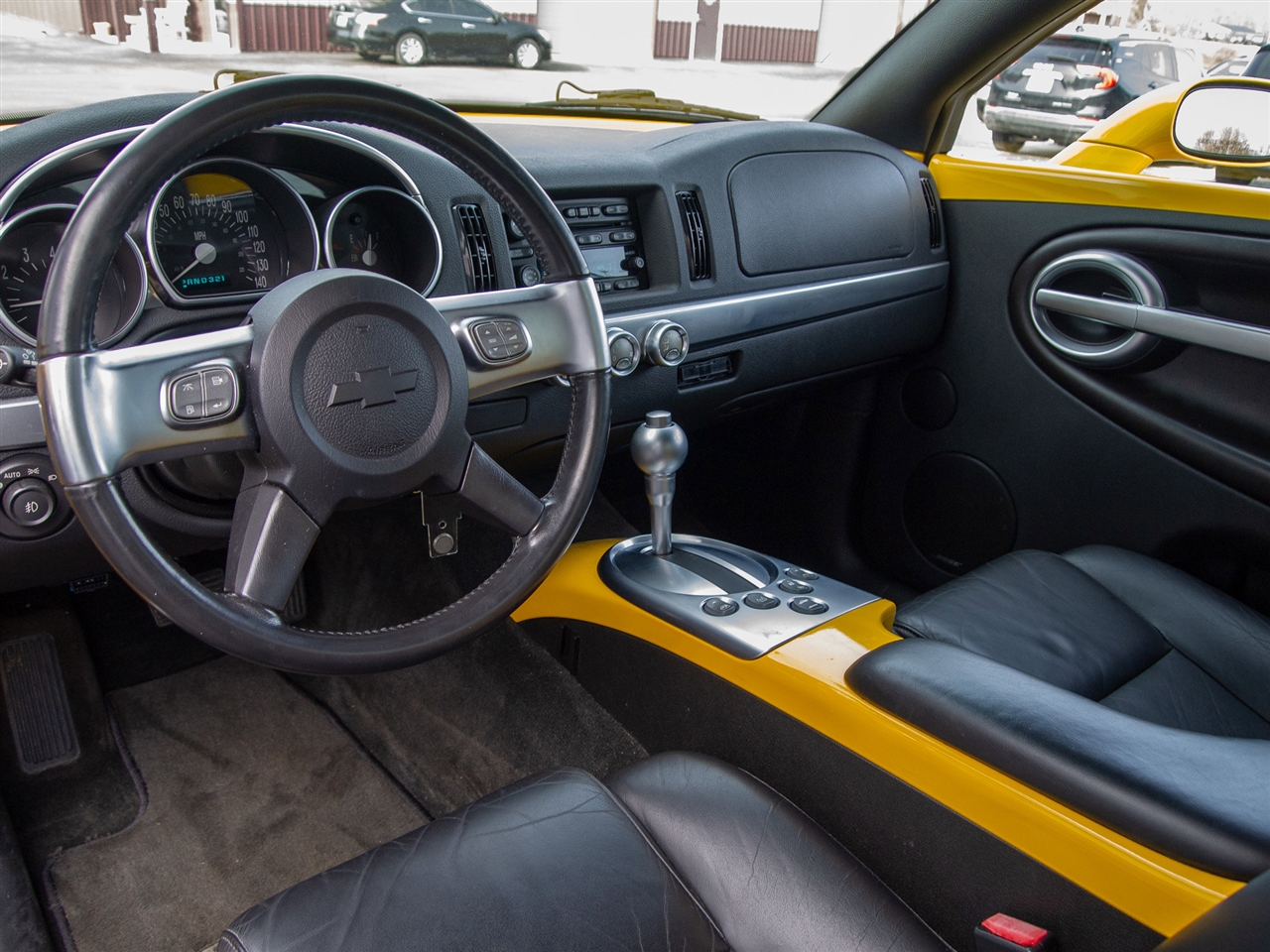 Chevrolet SSR Reg Cab 116.0" WB LS 2004