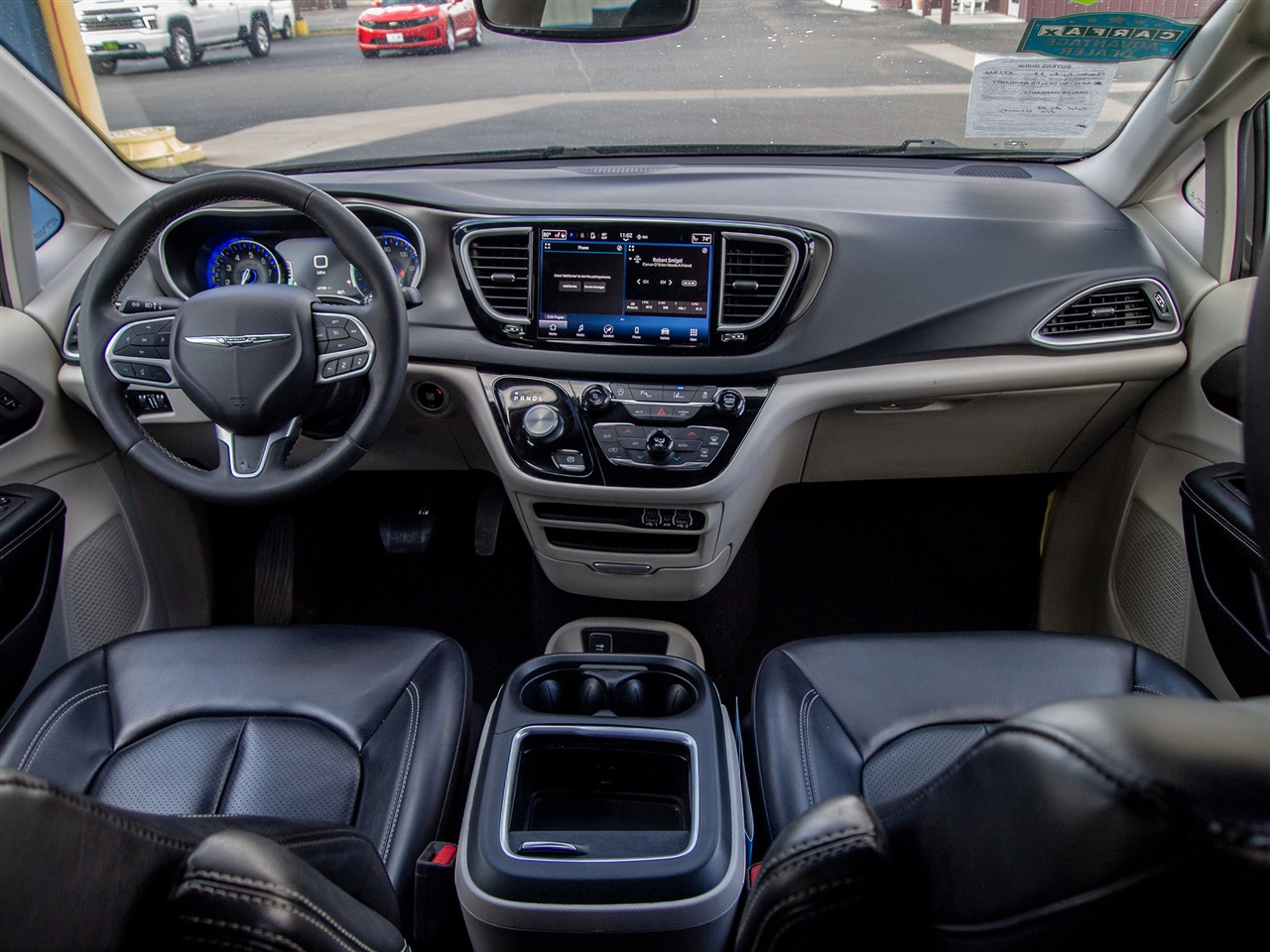 Chrysler Pacifica Touring L FWD 2023