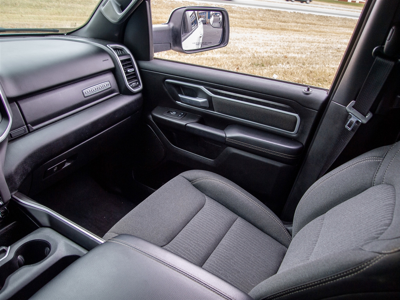 RAM 1500 Big Horn 4x4 Crew Cab 5'7" Box 2022