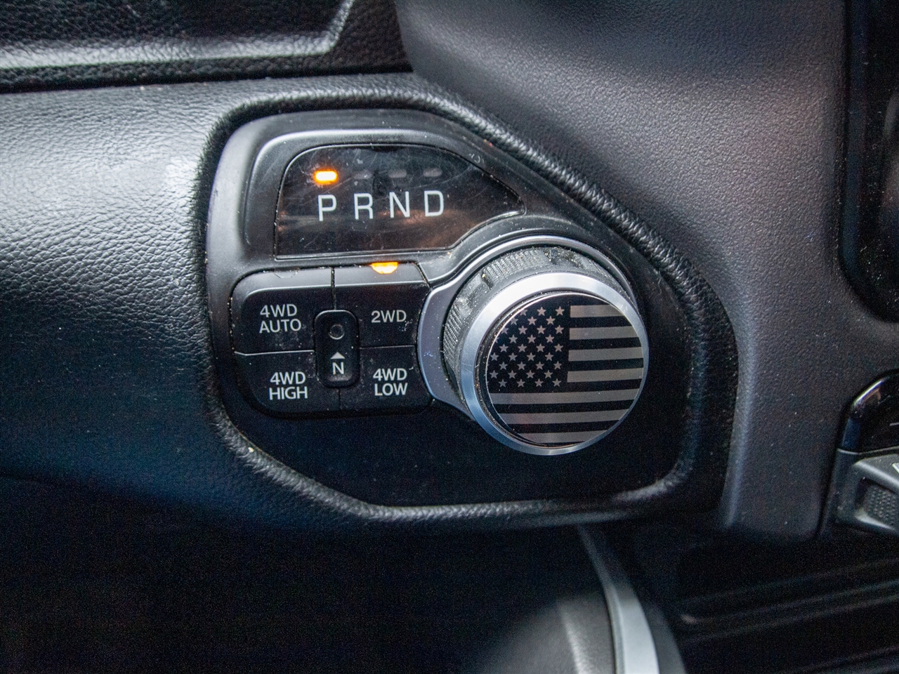 RAM 1500 Big Horn 4x4 Crew Cab 5'7" Box 2022