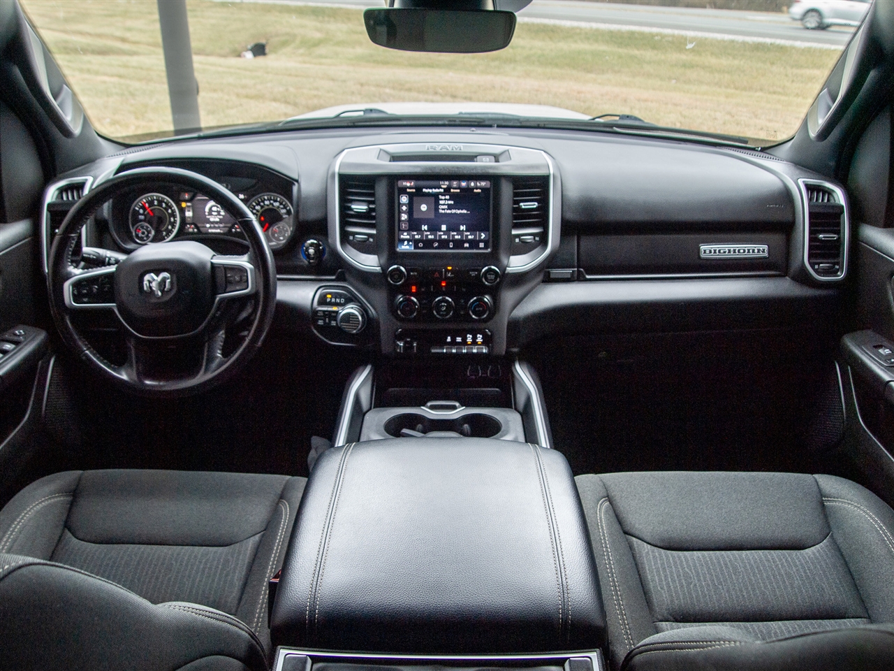 RAM 1500 Big Horn 4x4 Crew Cab 5'7" Box 2022