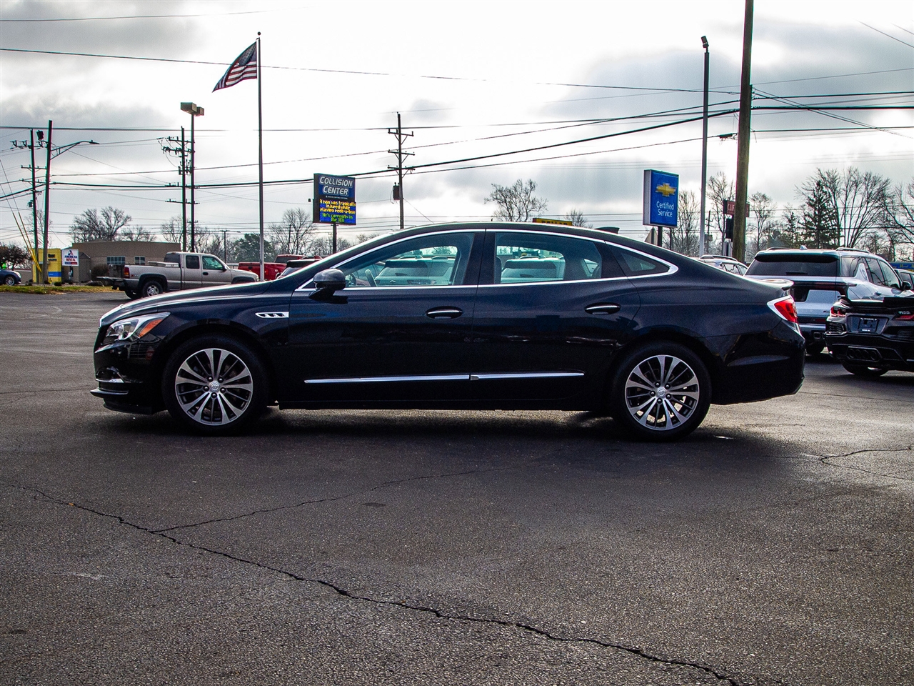 Buick LaCrosse 4dr Sdn Premium FWD *Ltd Avail* 2019