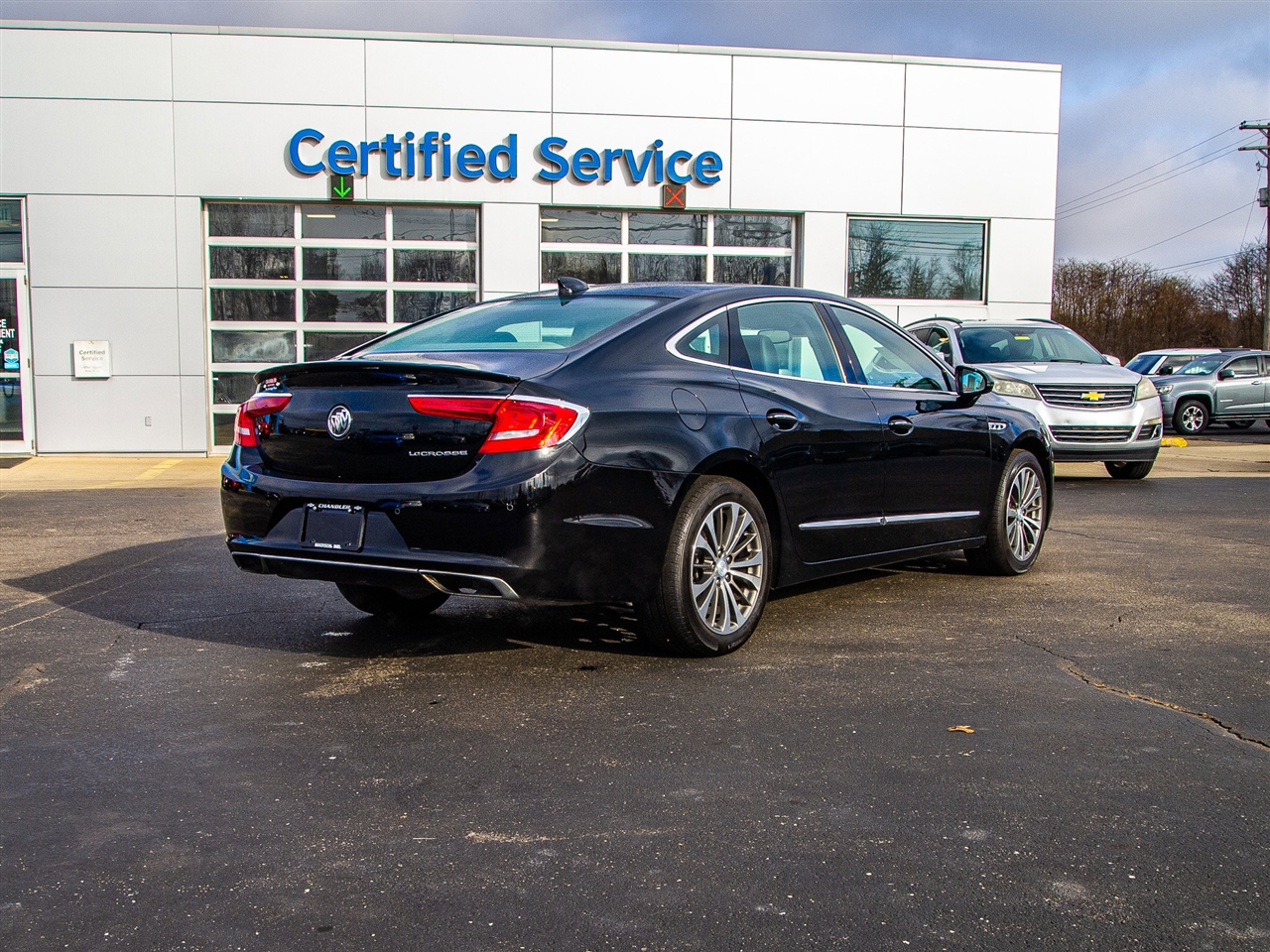 Buick LaCrosse 4dr Sdn Premium FWD *Ltd Avail* 2019