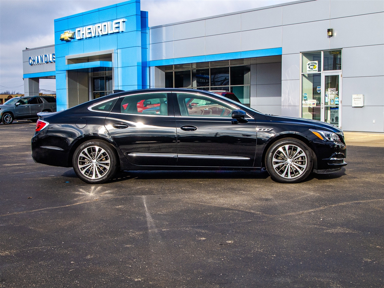 Buick LaCrosse 4dr Sdn Premium FWD *Ltd Avail* 2019