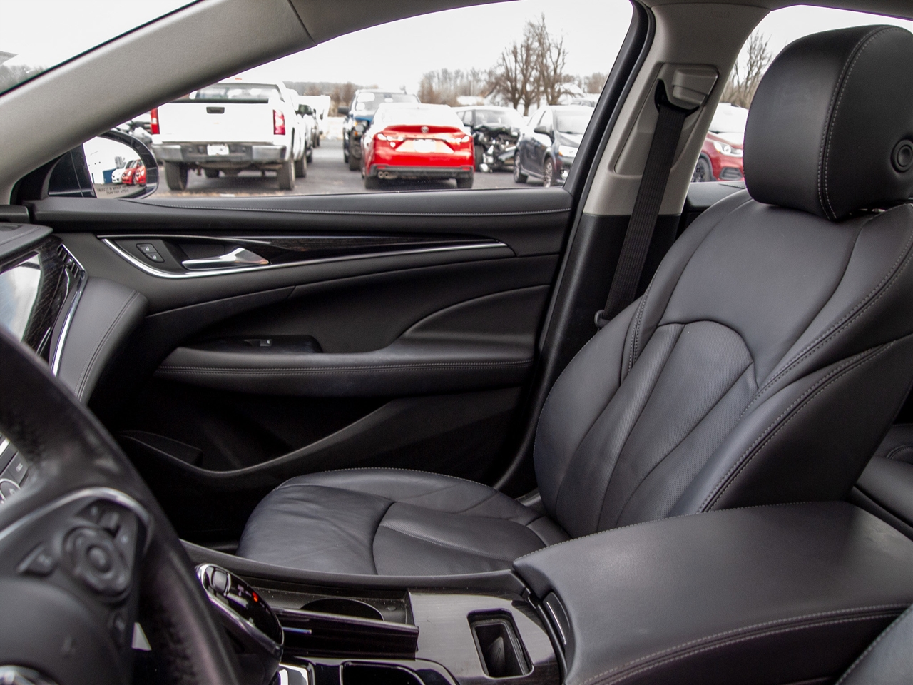 Buick LaCrosse 4dr Sdn Premium FWD *Ltd Avail* 2019