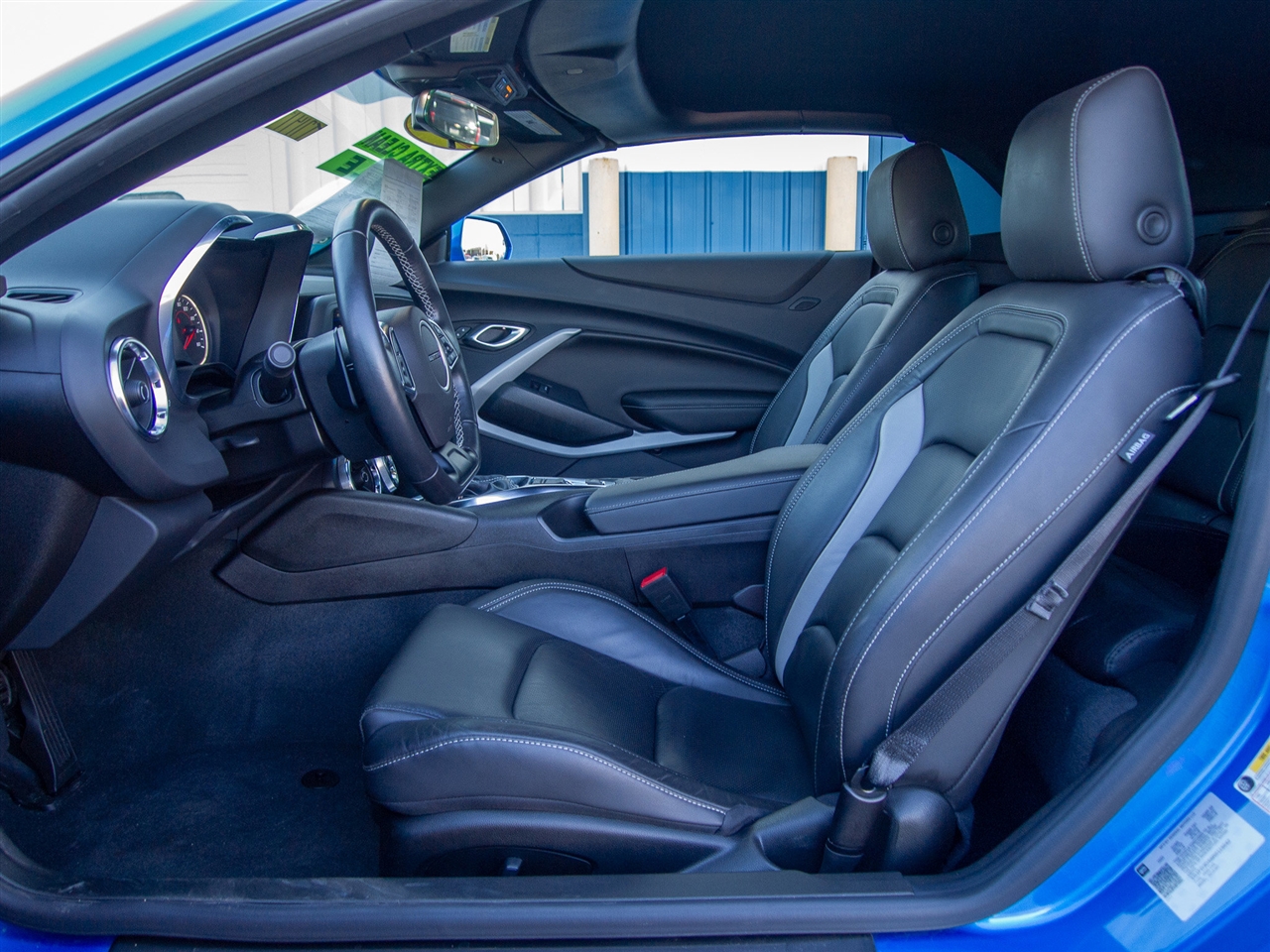 Chevrolet Camaro 2dr Conv 2LT 2024