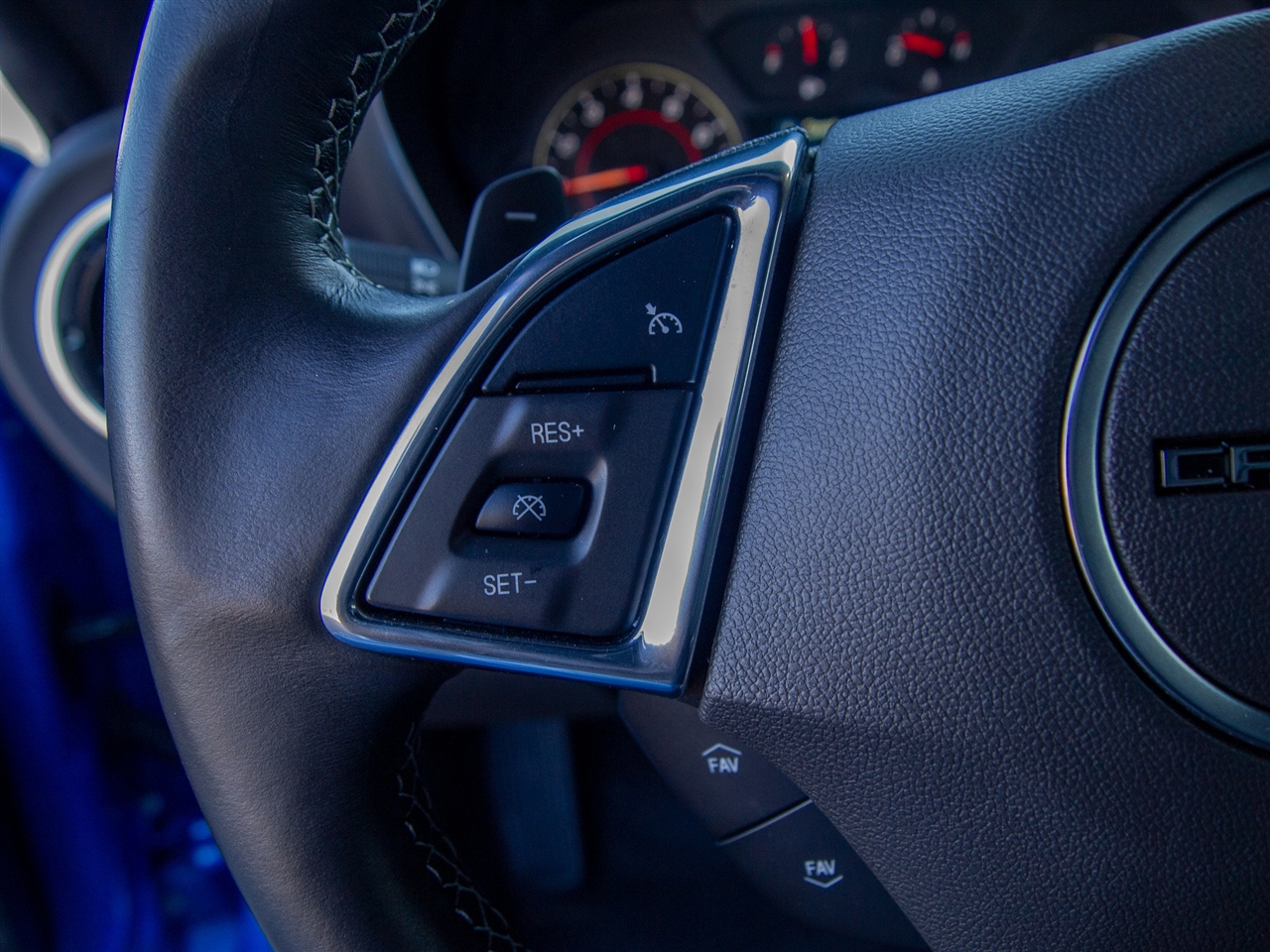 Chevrolet Camaro 2dr Conv 2LT 2024